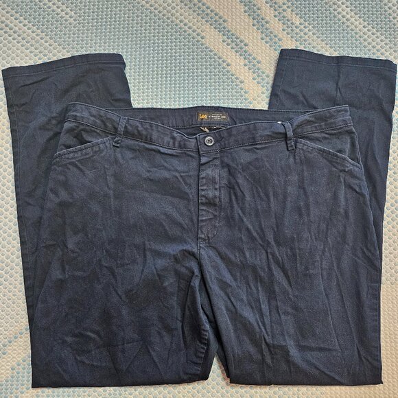 Women's Straight Leg Jeans - Picture 1 of 4